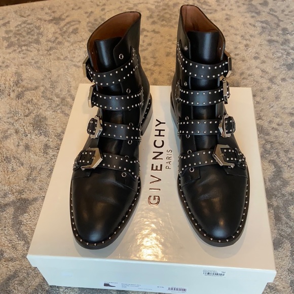 Givenchy Studded Leather Ankle Boot *Excellent Condition* Comes w/ Duster bags - Picture 1 of 5